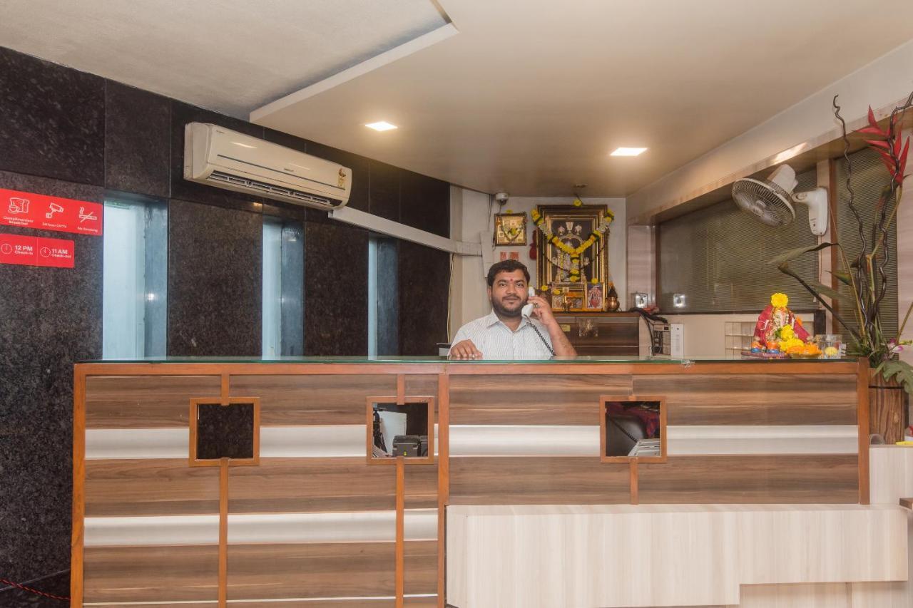 Vaccinated Staff - Capital O 13823 Hotel Praveen International Ulhasnagar Ngoại thất bức ảnh